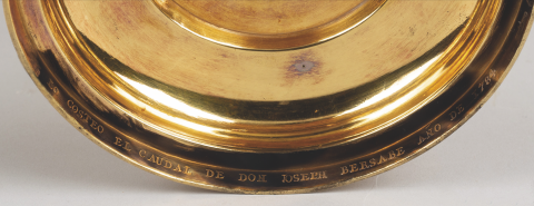 Detalle inscripción del copón